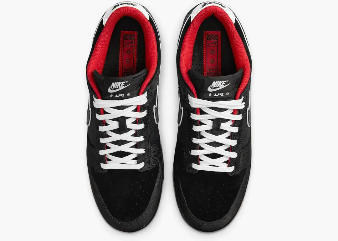 Tênis Preto Nike Dunk LPL League of Legends Visto Por Cima em Detalhes