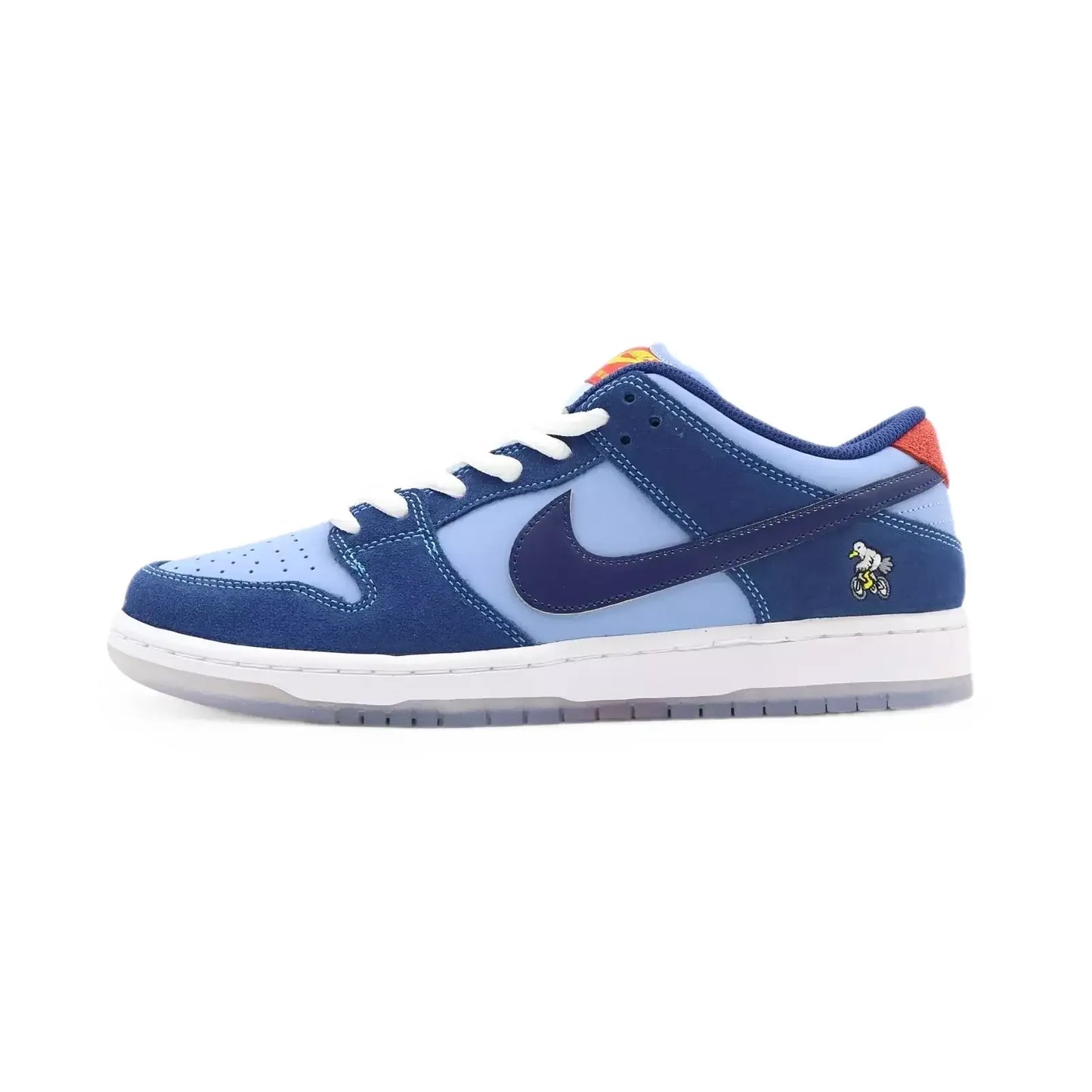 Tênis Azul Nike Dunk Low Why So Sad Visto pelo Lado Direito