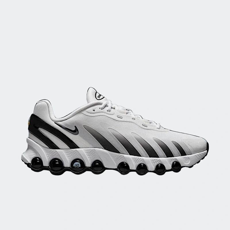 Tênis Branco com Preto Nike Air Max Dn8 Panda Parte Lateral Direita