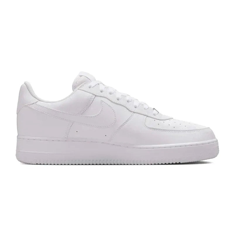 Tênis Branco Nike Air Force 1 Low Kobe Bryant White Parte Lateral Direita