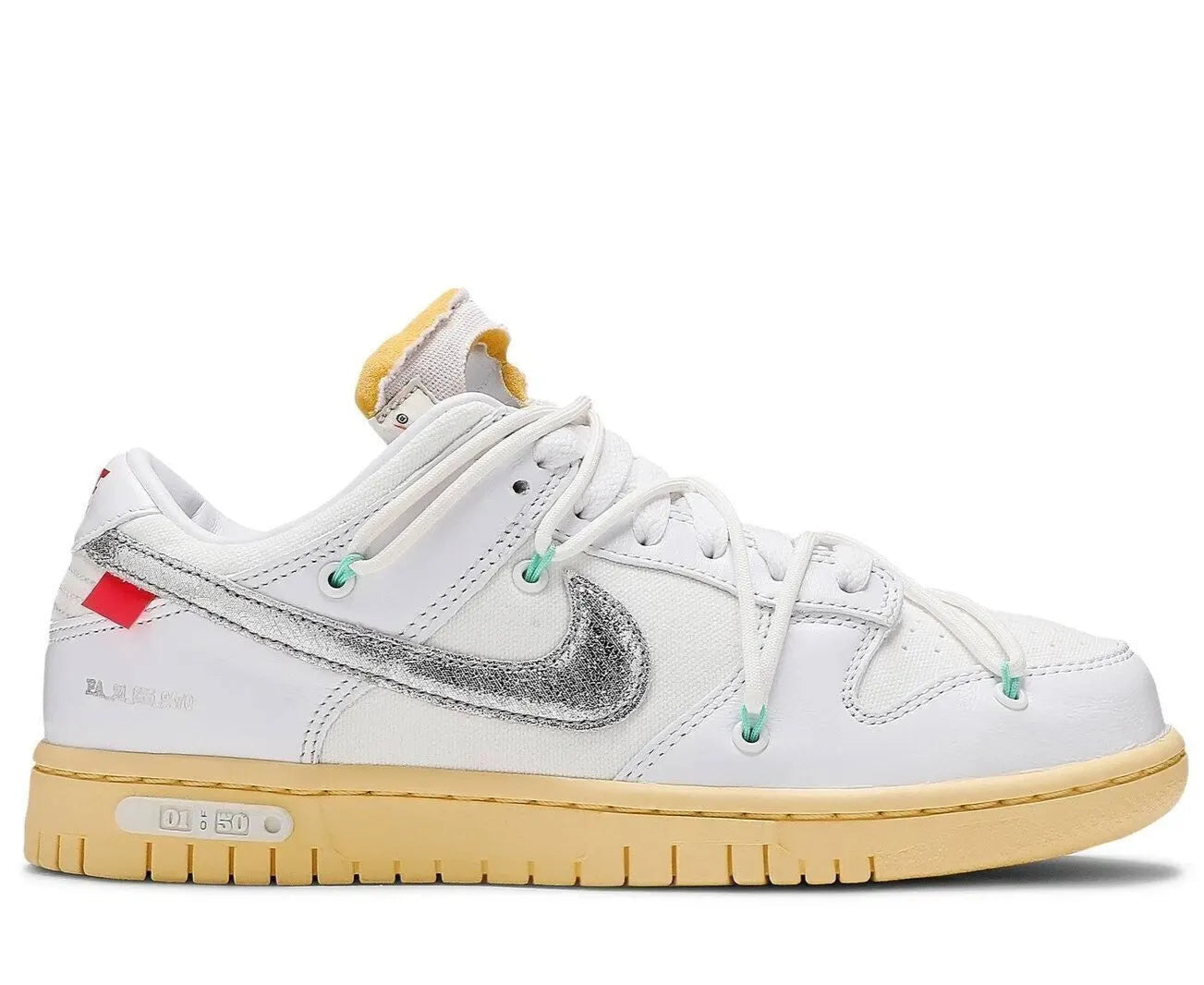 Tênis Branco Nike Dunk Low Off White 1:50 Parte Lateral Direita