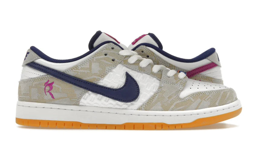 Rayssa Leal × Nike SB Dunk Low PRM 25.5 Nike SB Dunk Low Rayssa Leal | Tênis de Skate | Compra Segura