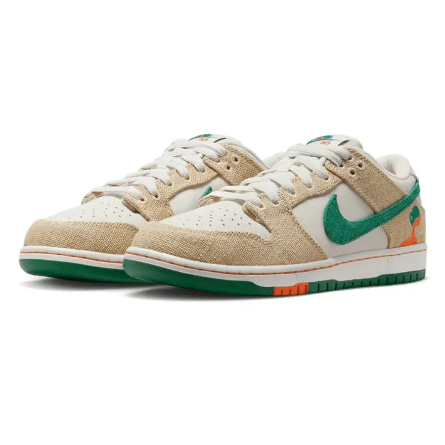 Tênis Verde Com Laranja Nike Dunk Low Jarritos Par de Frente em Detalhes