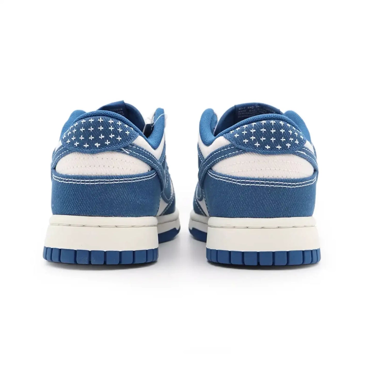 Tênis Jeans Nike Dunk Low Sashiko Industrial Blue Visto Pela Parte De Tras