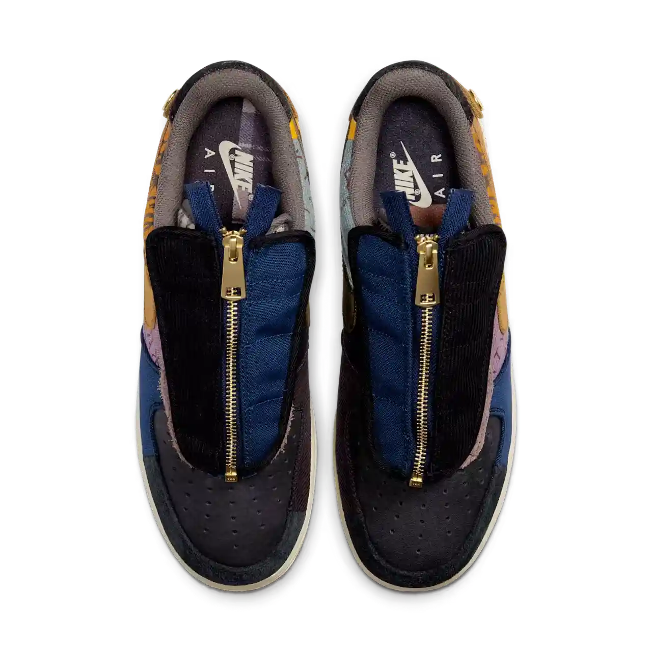 Nike Air Force 1 Low Travis Scott Cactus Jack Por Cima Mostrando o Ziper