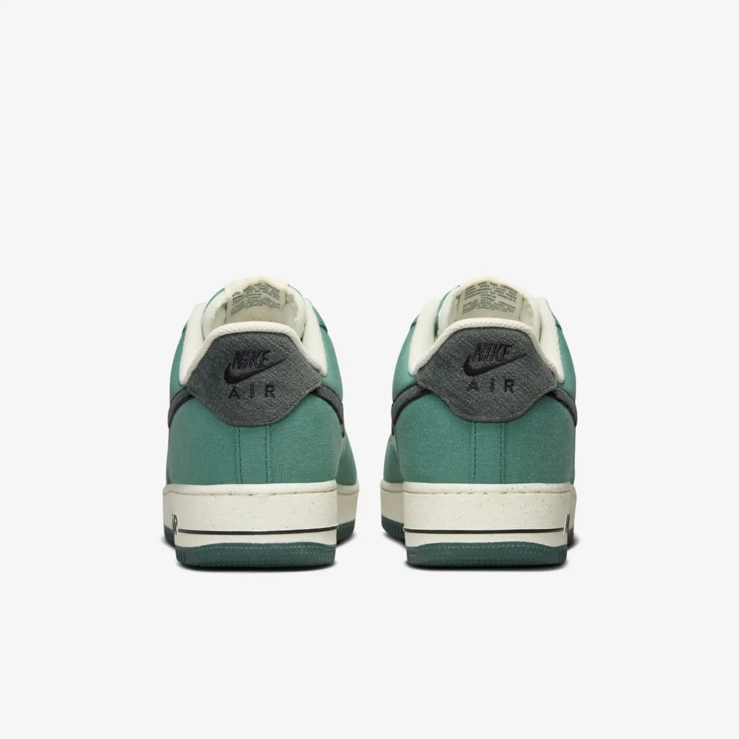 Tênis Nike Verde Masculino Air Force 1 Low Notebook Doodle Vista da Parte Traseira