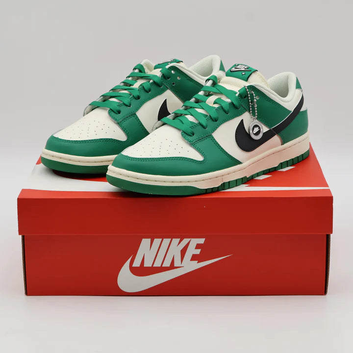 Tenis Verde Lottery Green em Cima da Caixa