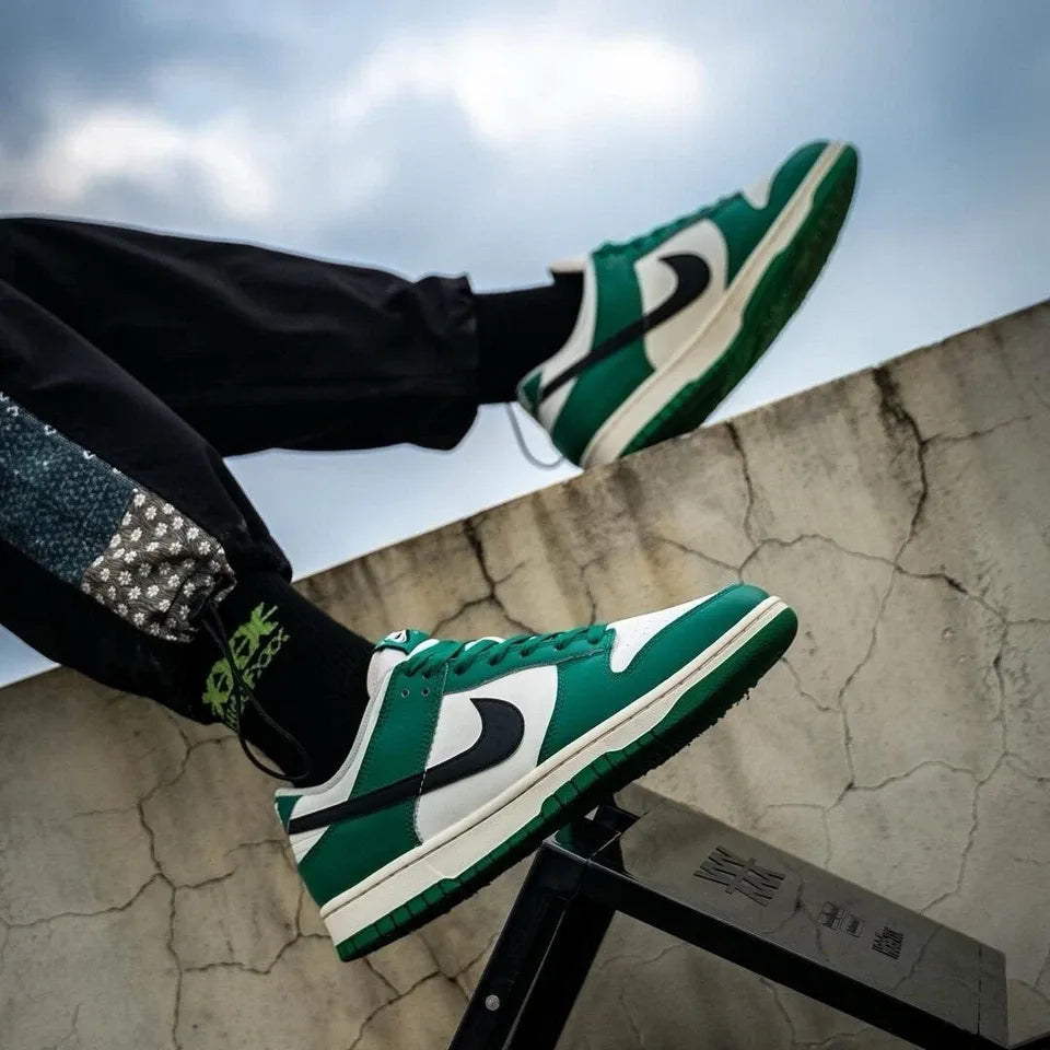 Nike Dunk Low SE Lottery Green