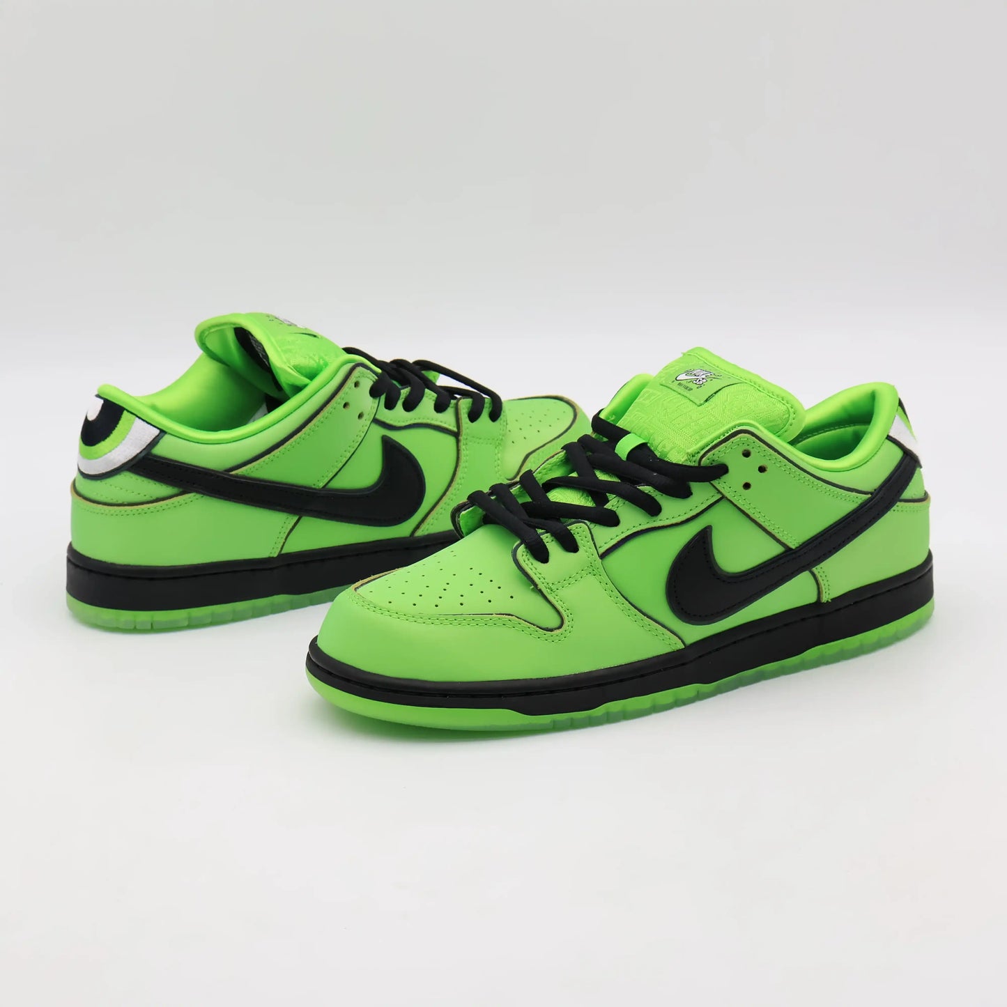 Nike SB Dunk Low The Powerpuff Girls Buttercup