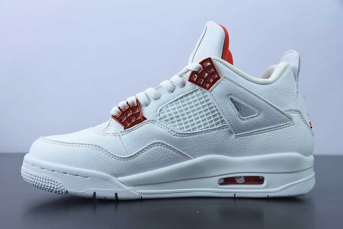 Jordan 4 Retro Metallic Red