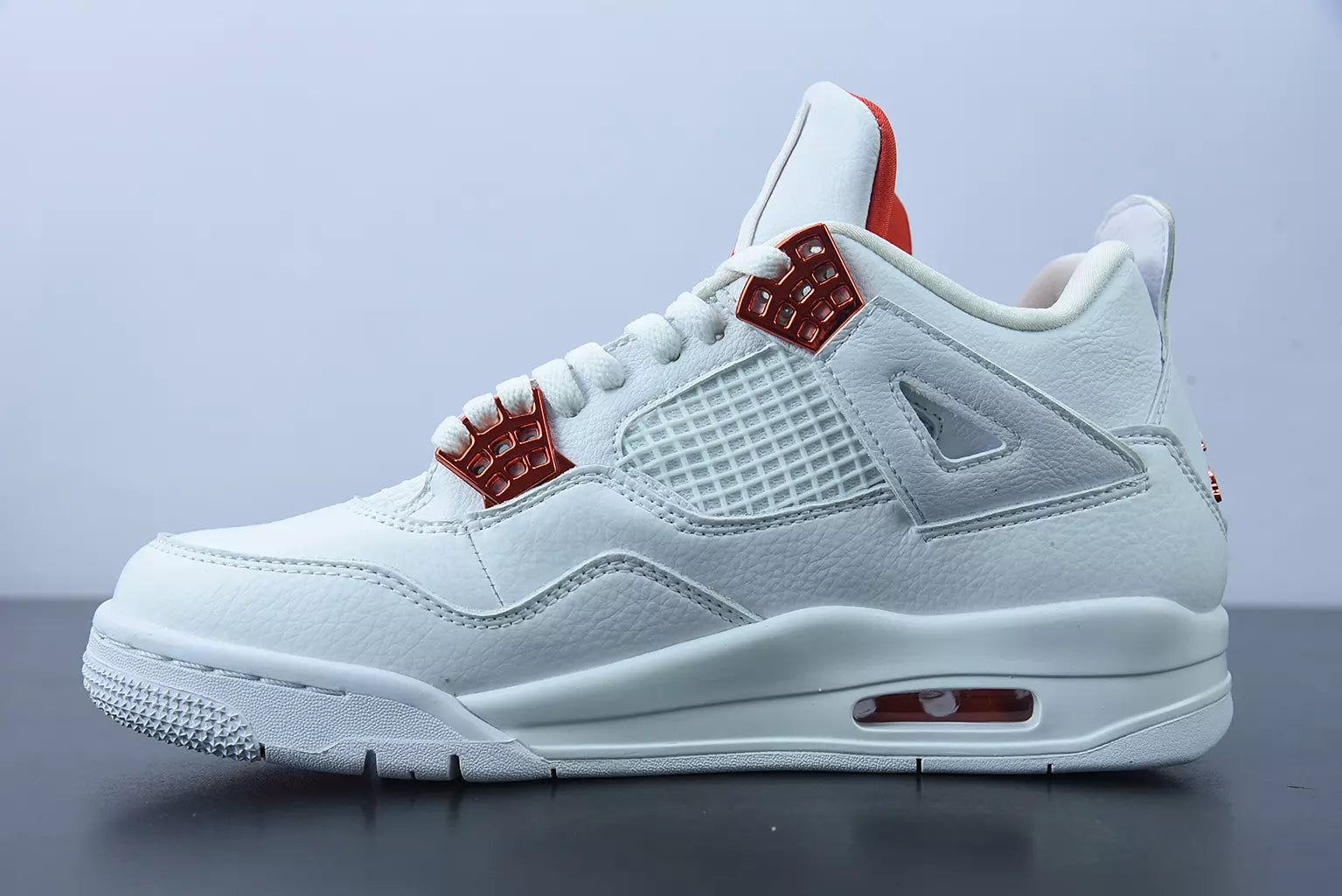 Jordan 4 Retro Metallic Red