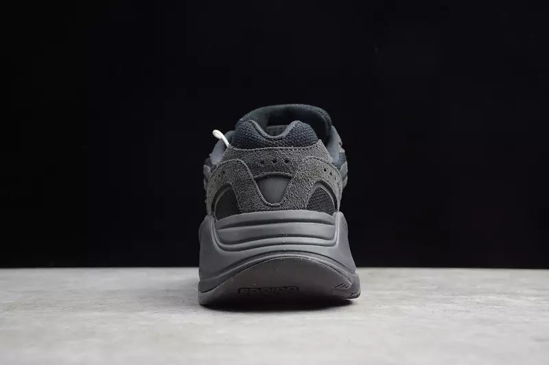Adidas Yeezy Boost 700 Vanta