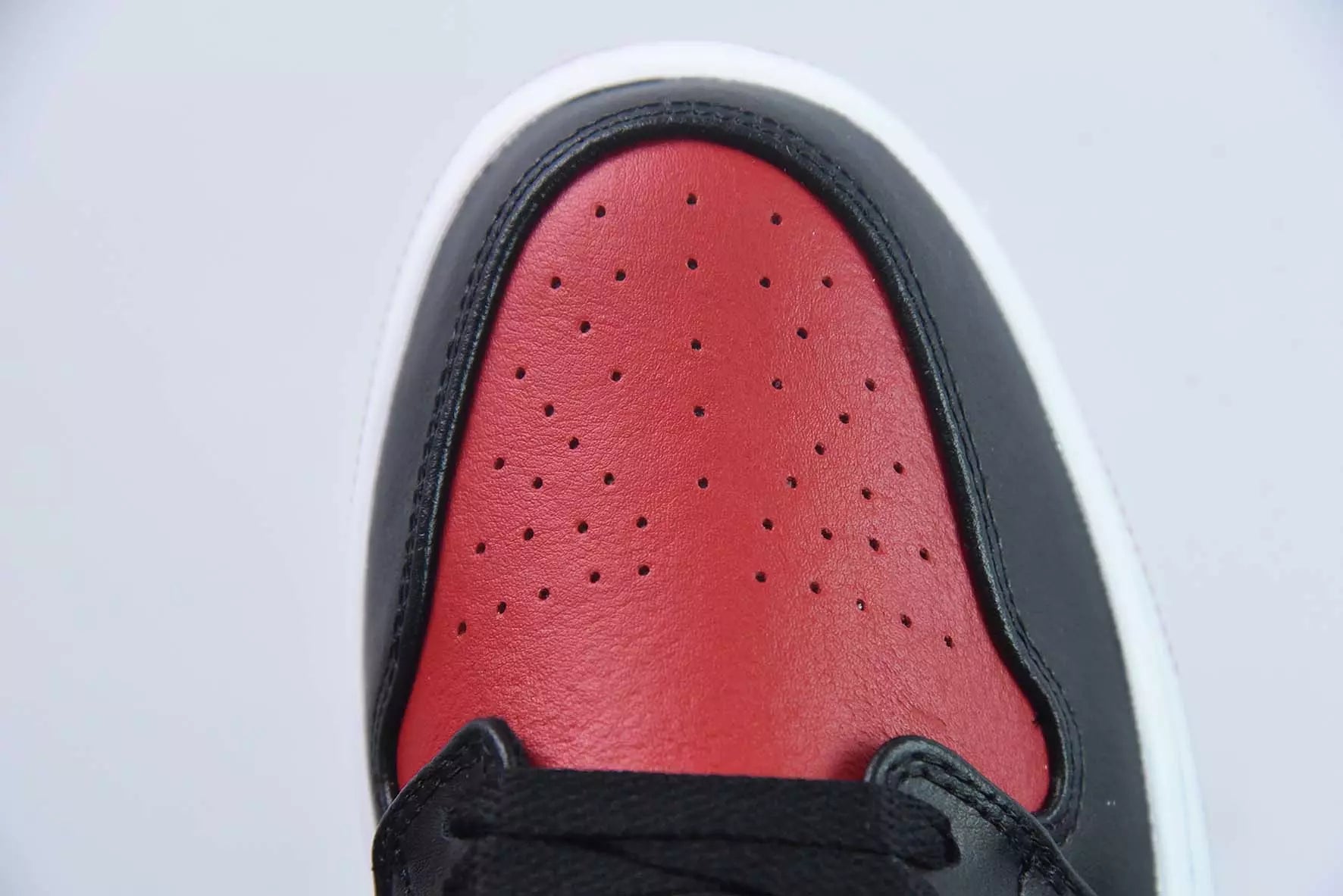 Jordan 1 Low 'Alternate Bred Toe'