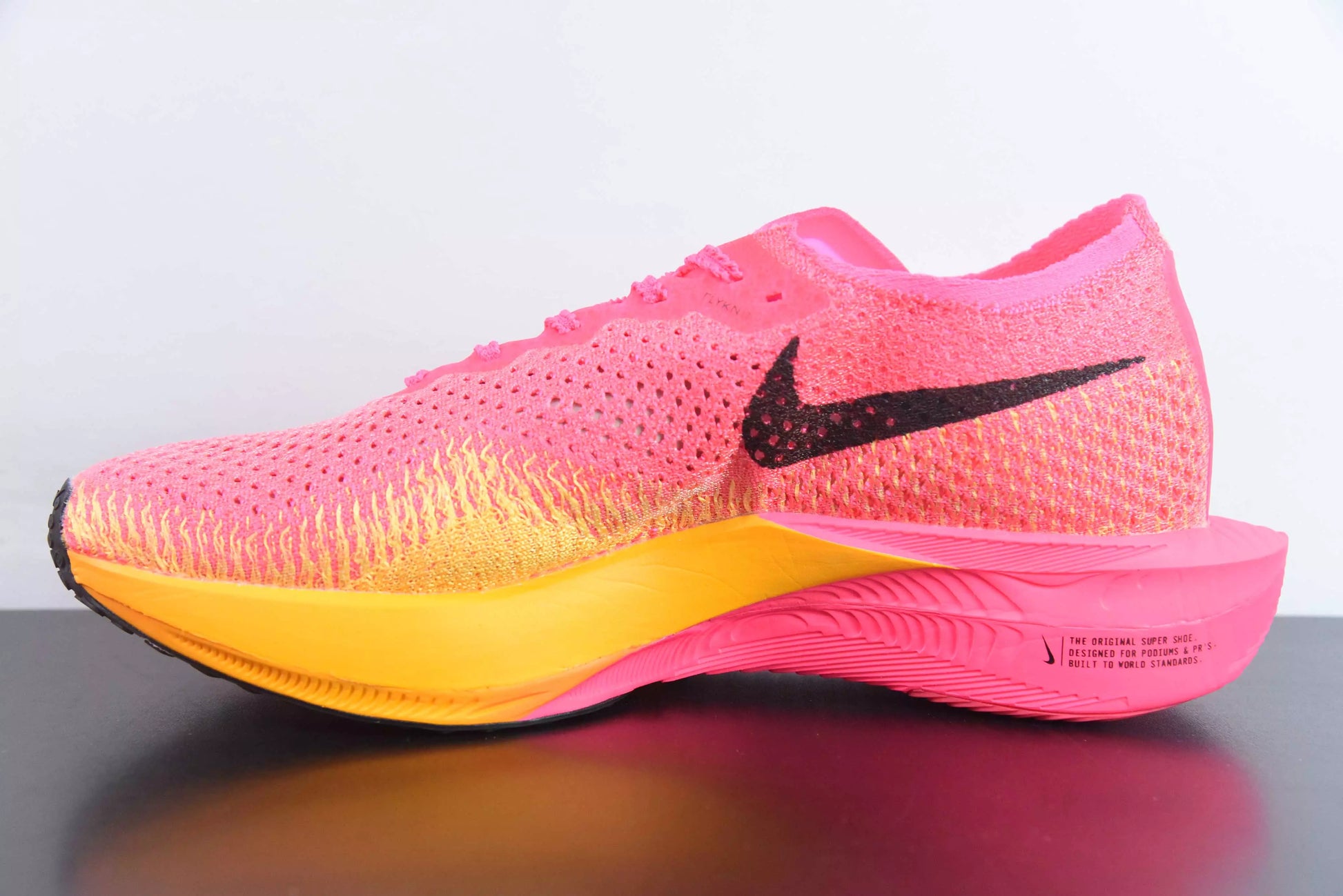 Nike Air Zoom Vaporfly NEXT% 3 Hyper Pink