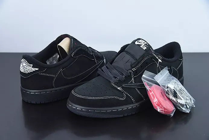 Air Jordan 1 Low OG x Travis Scott "Black Phantom"