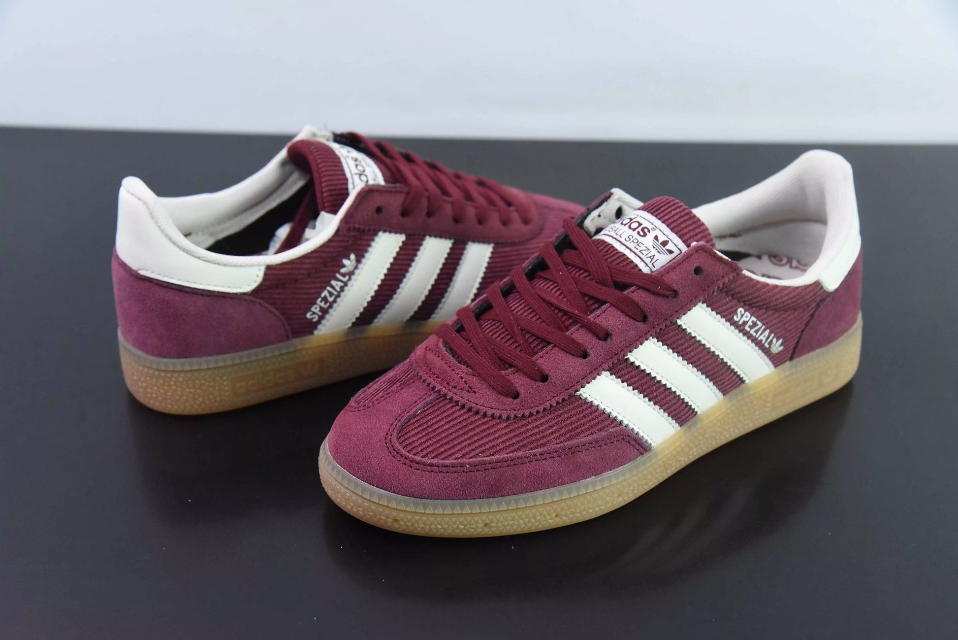 Adidas Handball Spezial Corduroy Shadow Red