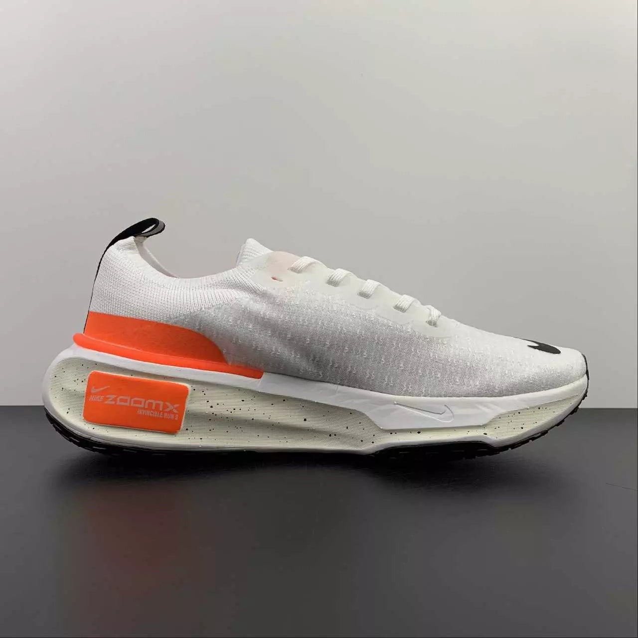 Nike ZoomX Invincible Run Flyknit 3