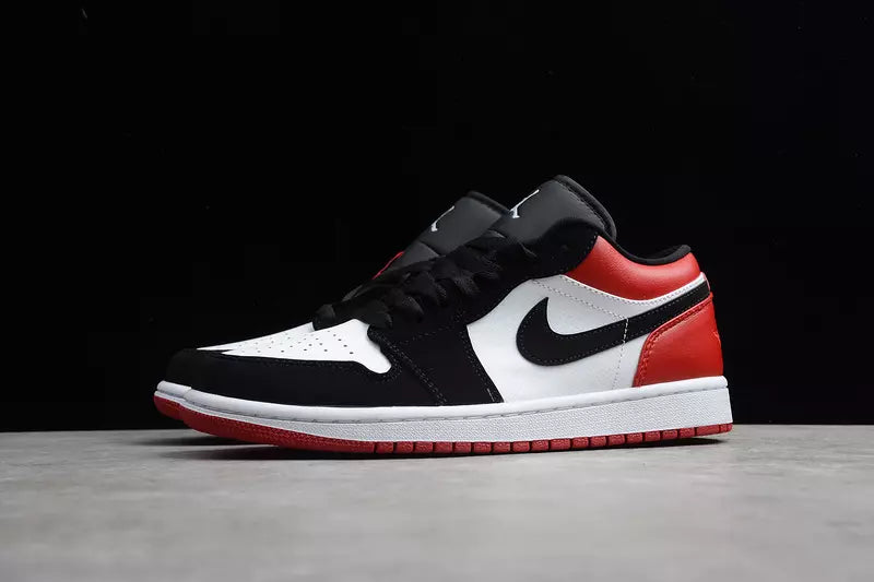 Air Jordan 1 Low "Black Toe"