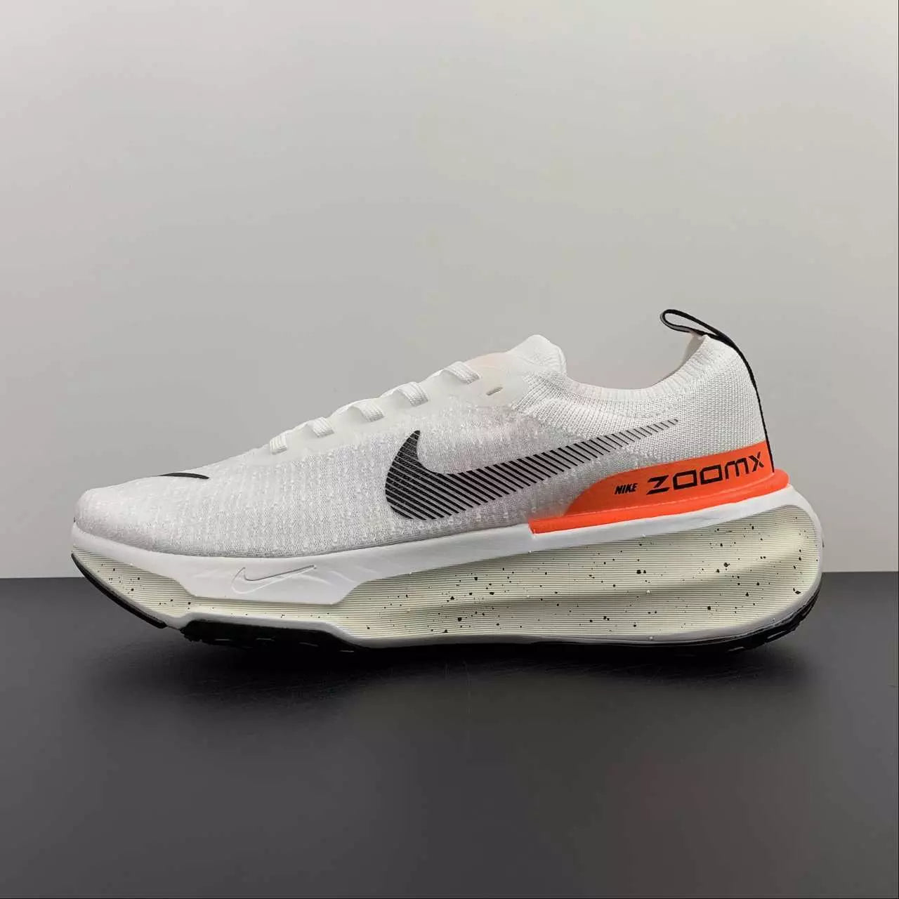 Nike ZoomX Invincible Run Flyknit 3