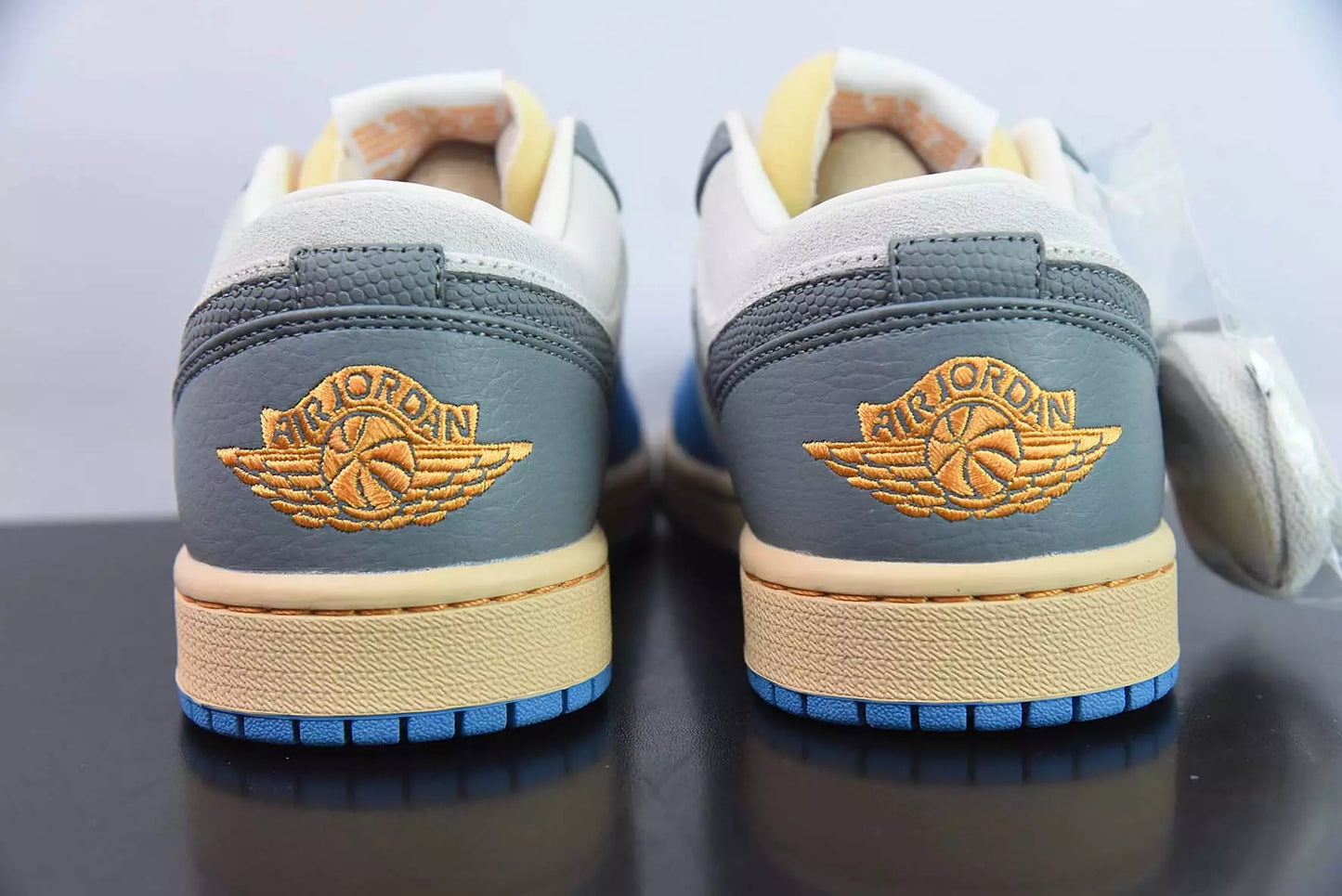 Jordan 1 Low SE Tokyo 96