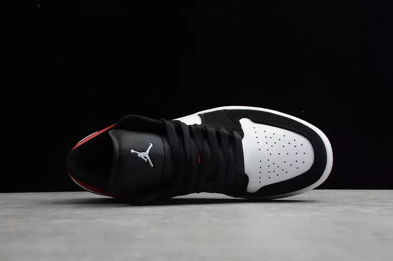 Air Jordan 1 Low "Black Toe"