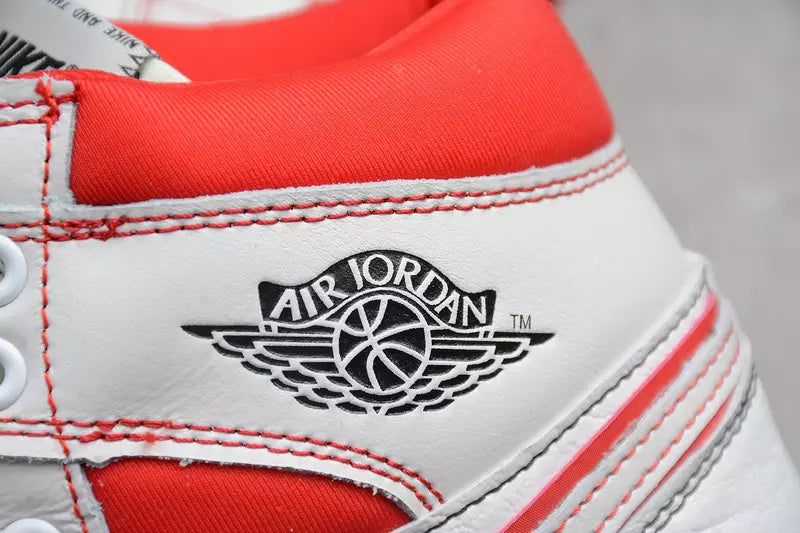 Jordan 1 Retro High "Phantom Gym Red"