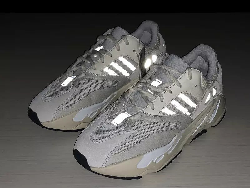 Adidas Yeezy Boost 700 Analog