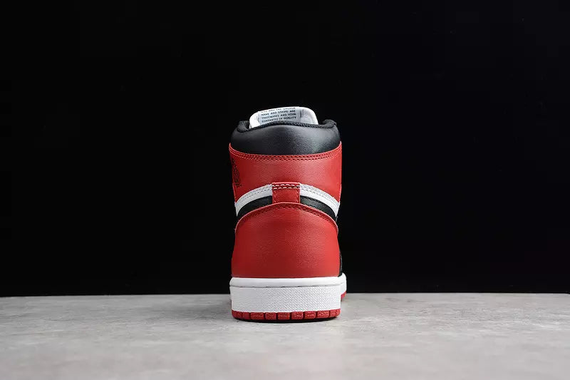Jordan 1 Retro High Black Toe