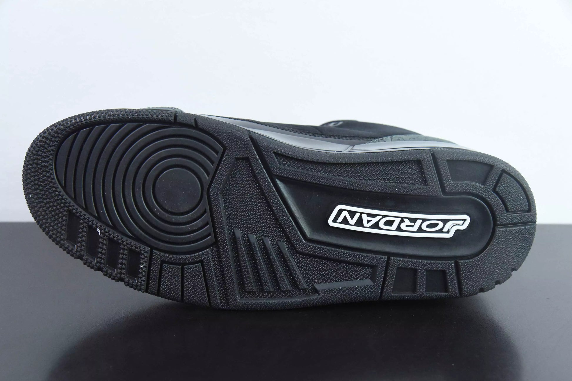 Jordan 3 Retro Black Cat