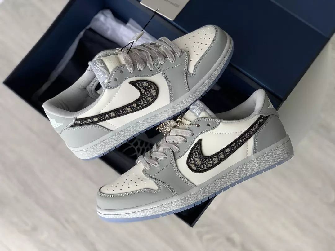 Air Jordan 1 Low x Dior