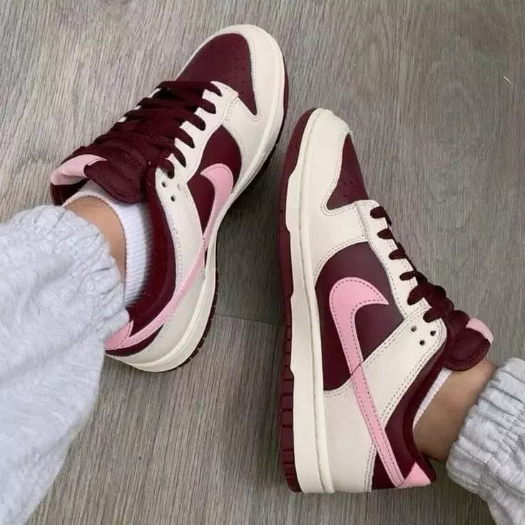 Nike Dunk Low Valentine’s Day