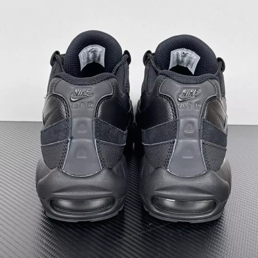 Nike Air Max 95 Essential Triple Black