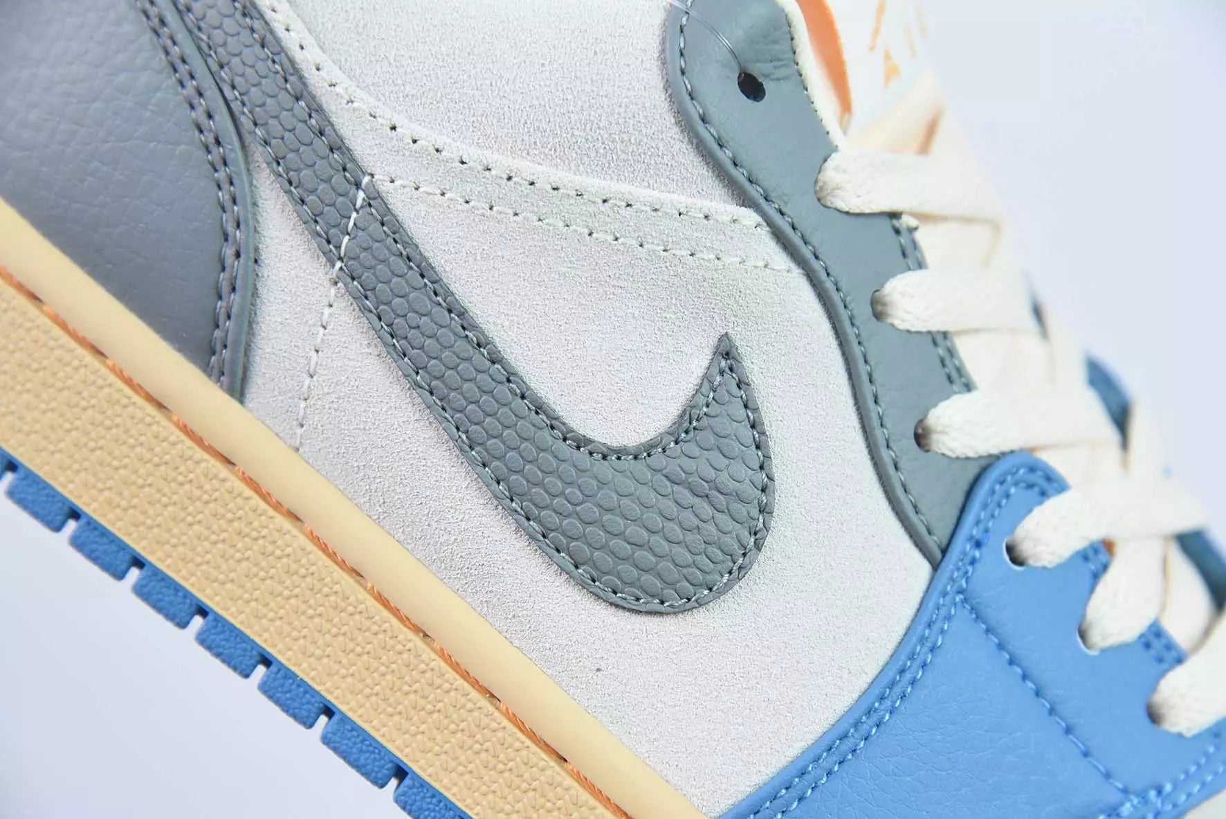 Jordan 1 Low SE Tokyo 96
