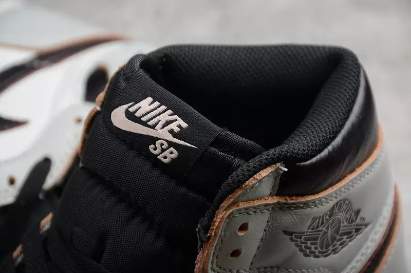 Jordan 1 Retro HigH SB NYC to Paris