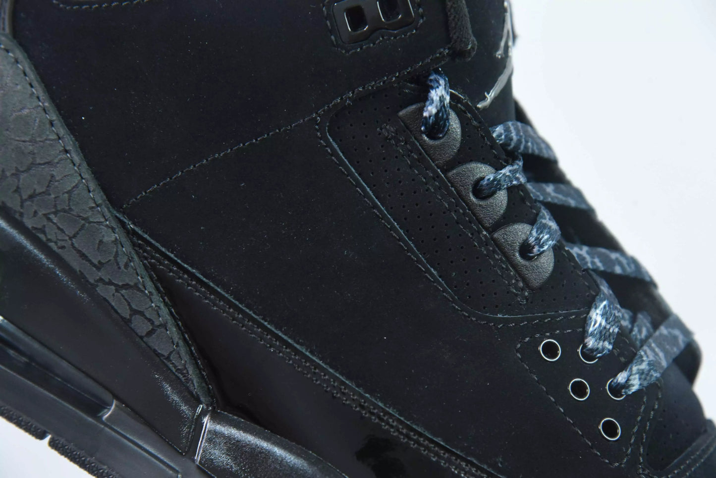 Jordan 3 Retro Black Cat