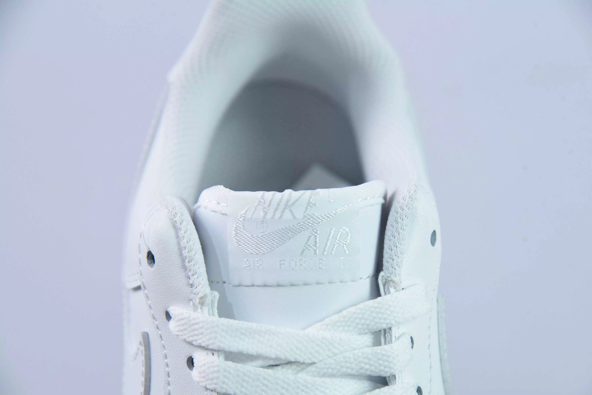 Nike Air Force 1 White