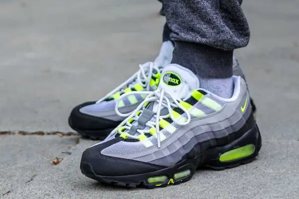 Nike Air Max 95 OG Neon