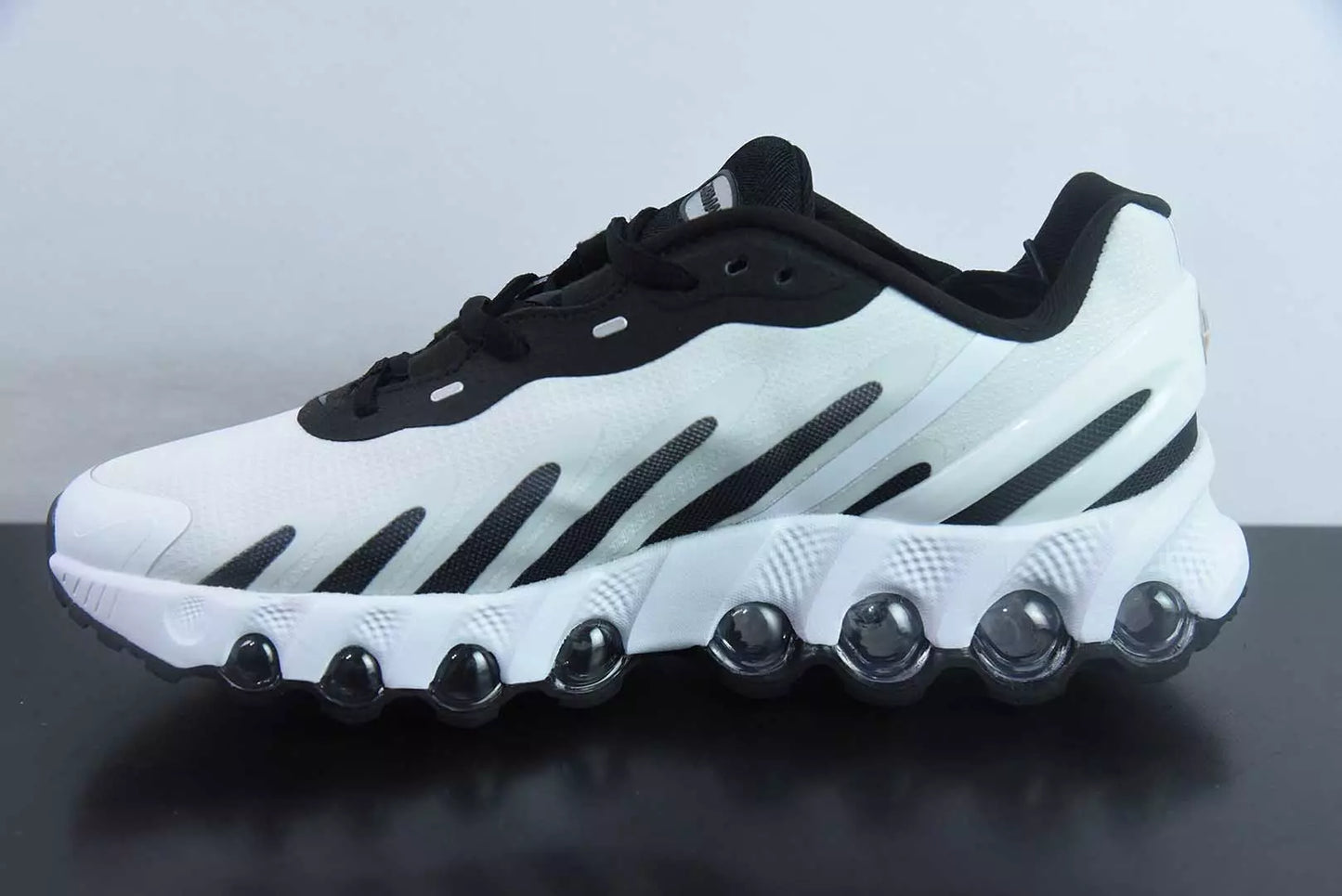 Nike Air Max Dn8 Panda