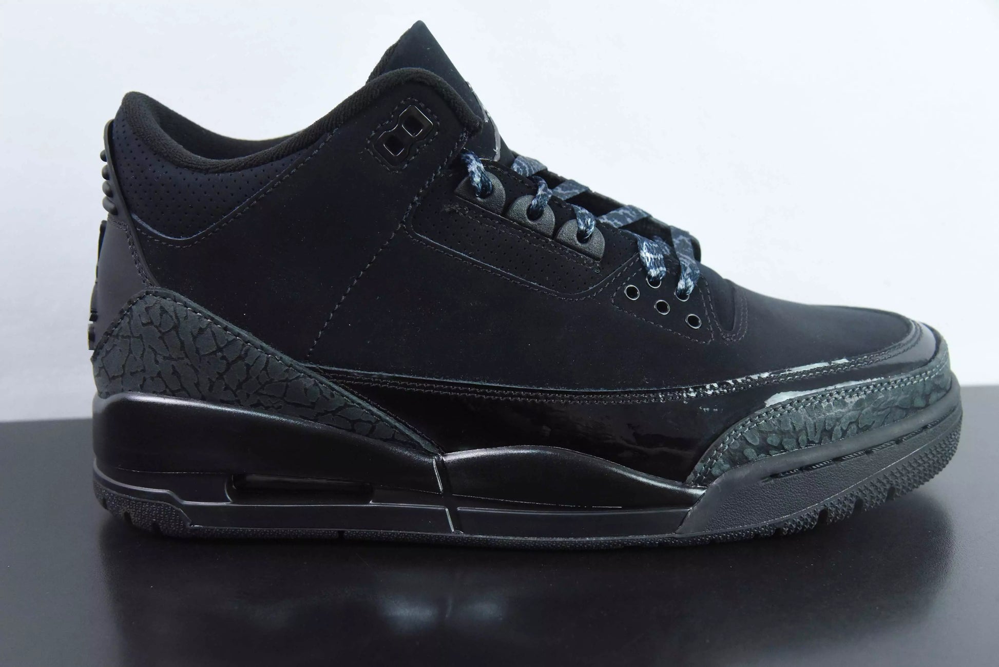 Jordan 3 Retro Black Cat