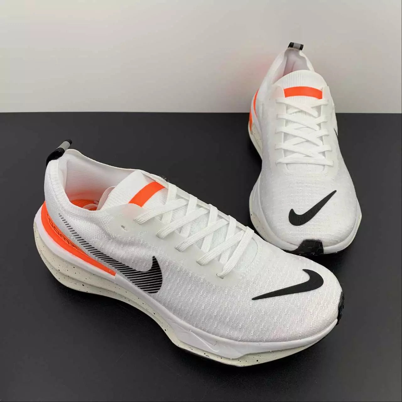 Nike ZoomX Invincible Run Flyknit 3