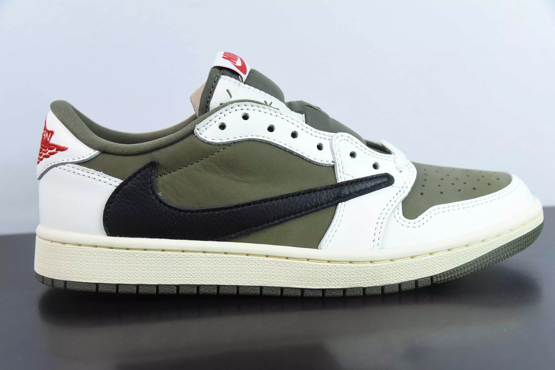 Jordan 1 Low OG x Travis Scott Olive