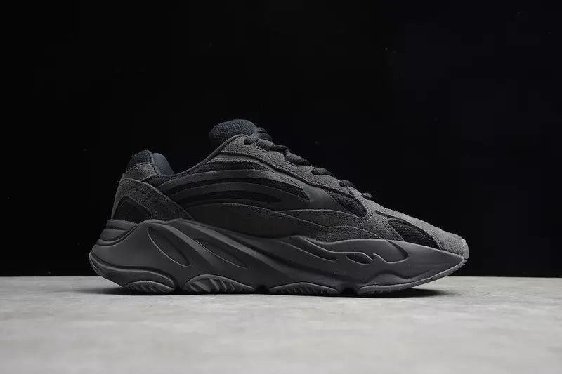Adidas Yeezy Boost 700 Vanta