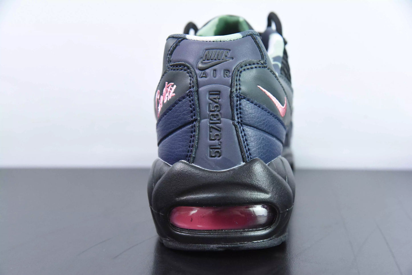 Corteiz x Nike Air Max 95 "Pink Beam"