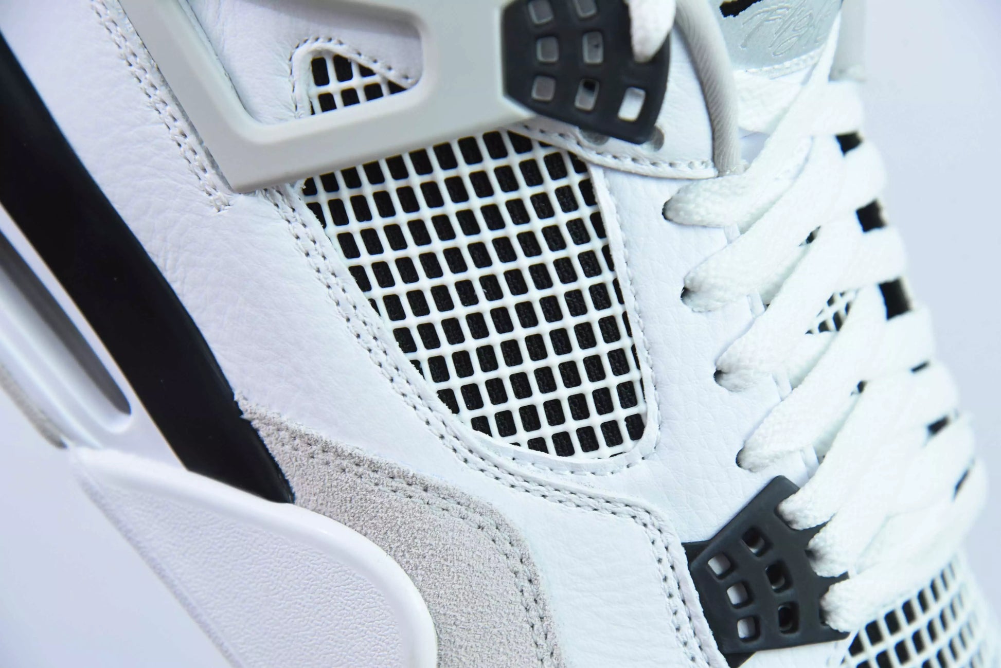 Jordan 4 Retro Military Black