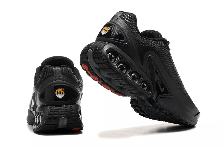 Nike Air Max DN "Triple Black"