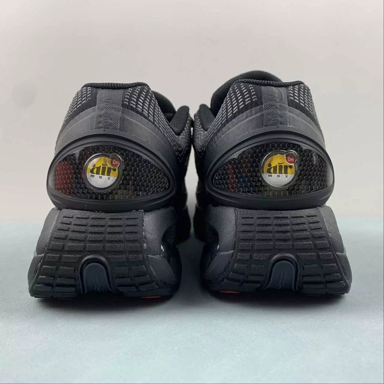 Nike Air Max DN "Triple Black"
