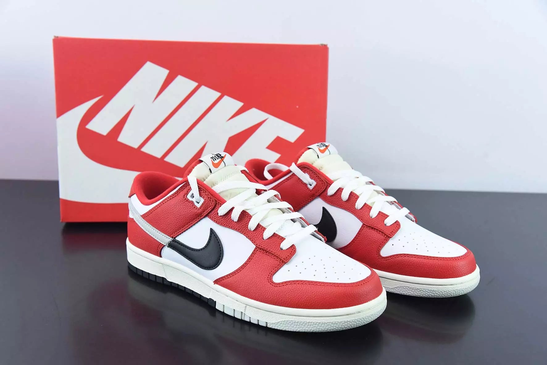 Nike Dunk Low Chicago Split Hombre