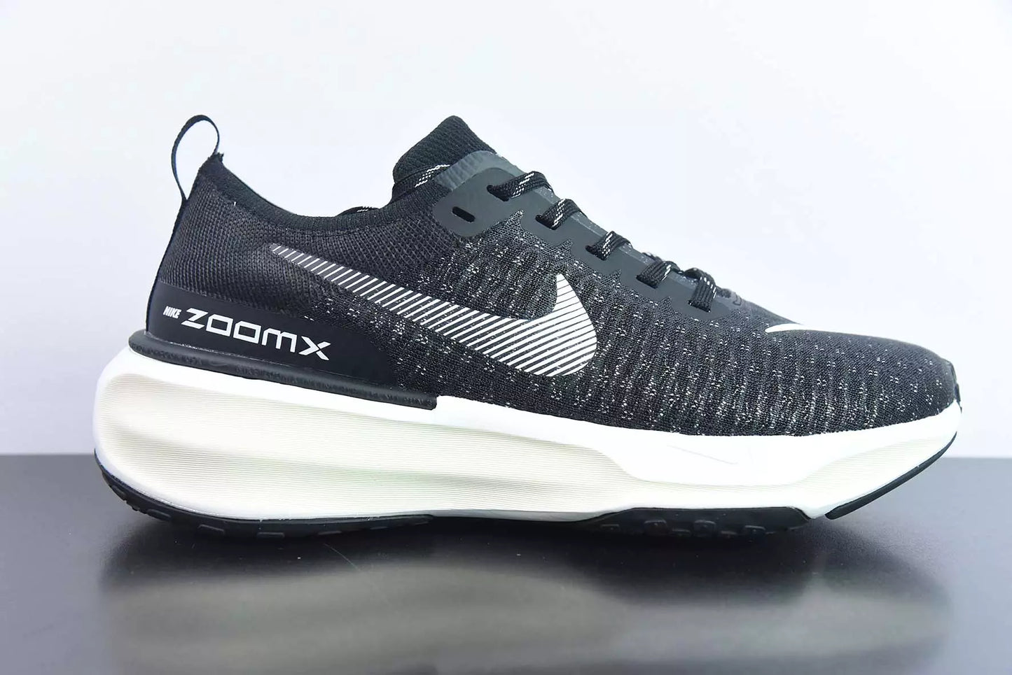 Nike Invincible Run 3 Black White