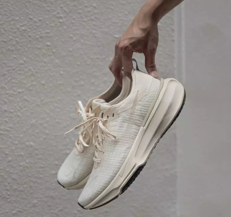 Nike Invincible Run 3 Light Cream White