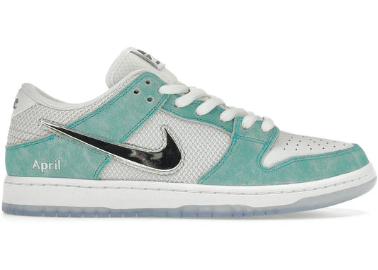Tênis Azul Nike Dunk Low April Skateboards Capa do Produto